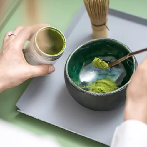 Making matcha latte using wholesale powder from Canadian supplier